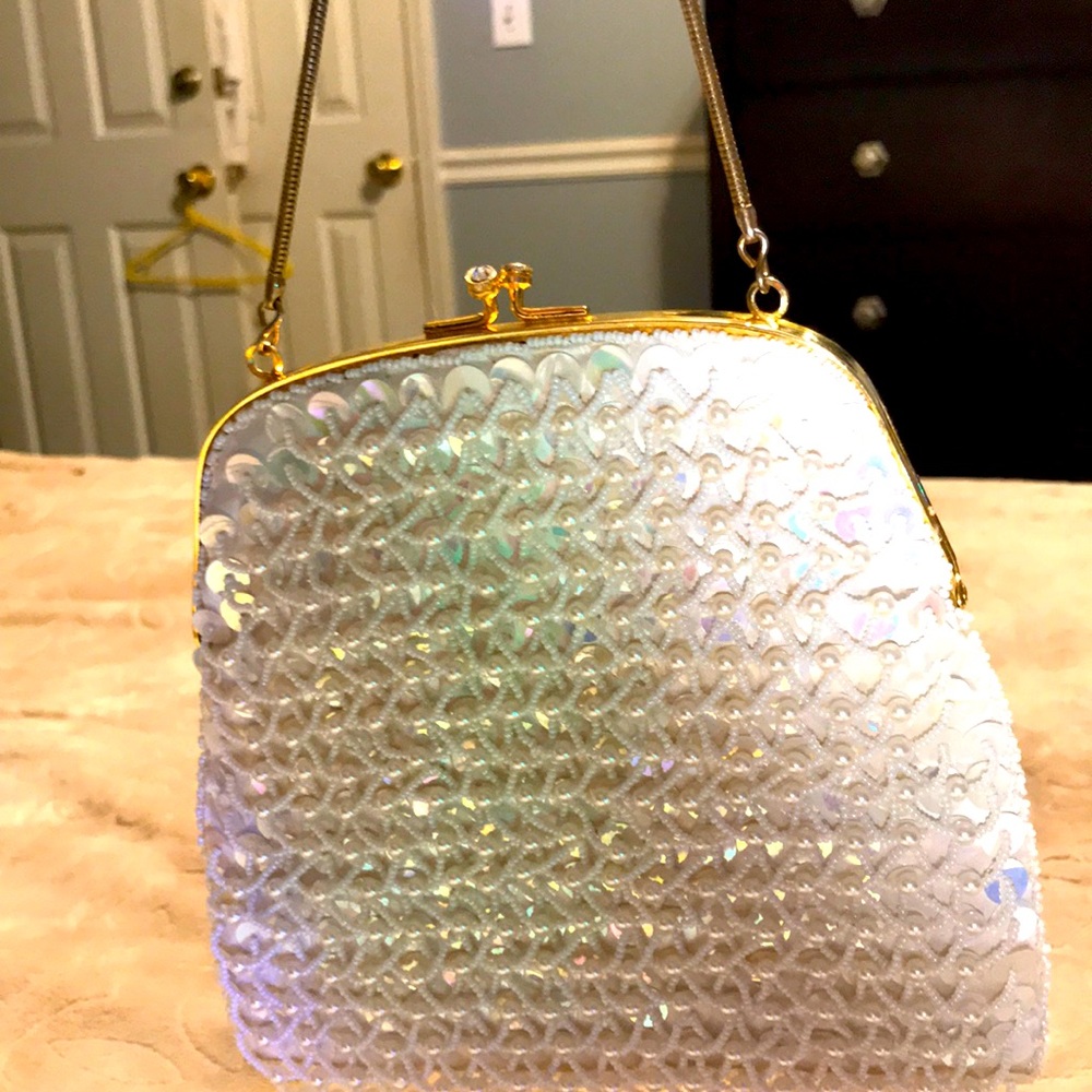 Vintage 70,s Richere sequence and beaded purse